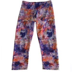 Onzie S/M Watercolor Tie Dye Crop Leggings